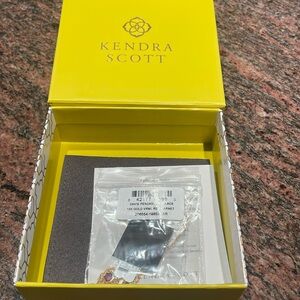 Kendra Scott Davie Pendant Necklace